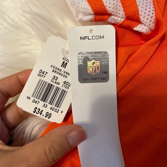 Shirt - Picture 3 of 3